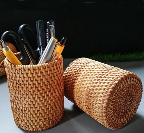 Woven storage box